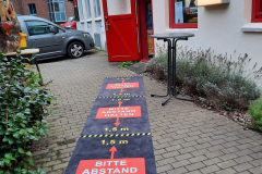 Abstandsmarkierungen - Theater Die Komödianten Kiel